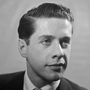 Harold Lang