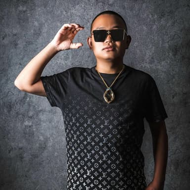 DJ CHARI