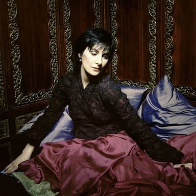 Enya