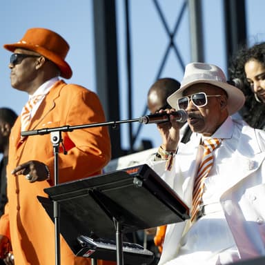 The Chi-Lites