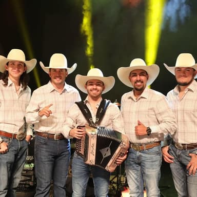 Los Dorados