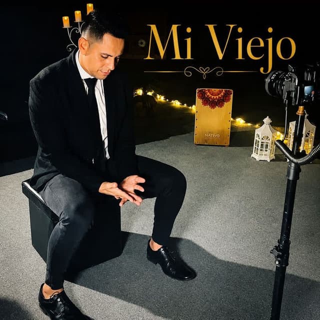 MI VIEJO