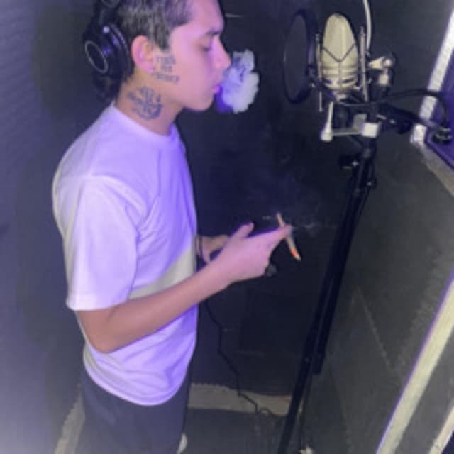 Freestyle pt1 (feat. sosafrmda9)