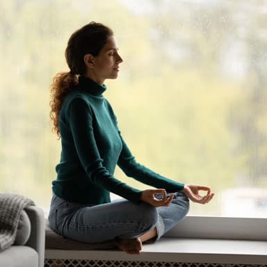 Binaural Rain Meditation: An Ambient Journey to Deepen Awareness
