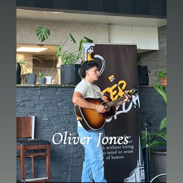Oliver Jones