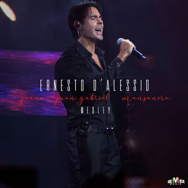 Joan - Juan Gabriel - Manzanero Medley: Secreto de Amor / Hasta Que Te Conocí / La Negra Tomasa / Adoro (En Vivo)