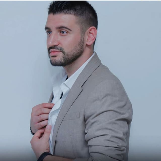 Ma vodhe zemren/ Me havera/ Moj e mira