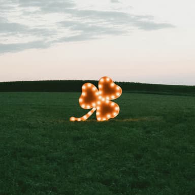 The Hart (Deluxe)