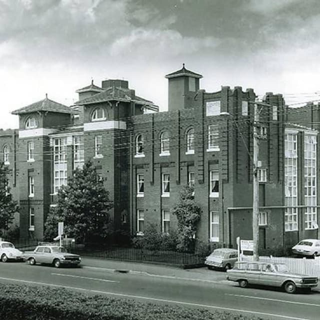Fawkner Mansions
